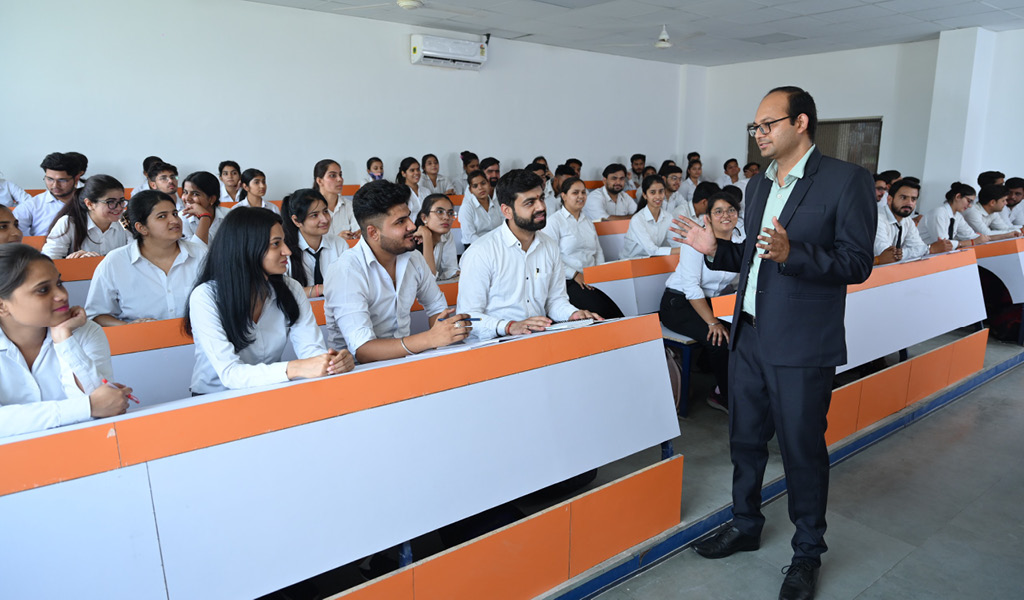 Best B.Tech College in Ghaziabad