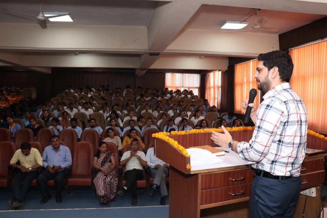 Inspiring motivational session by Mr. Harikesh Singh, Commissioner of Income Tax, Government of India